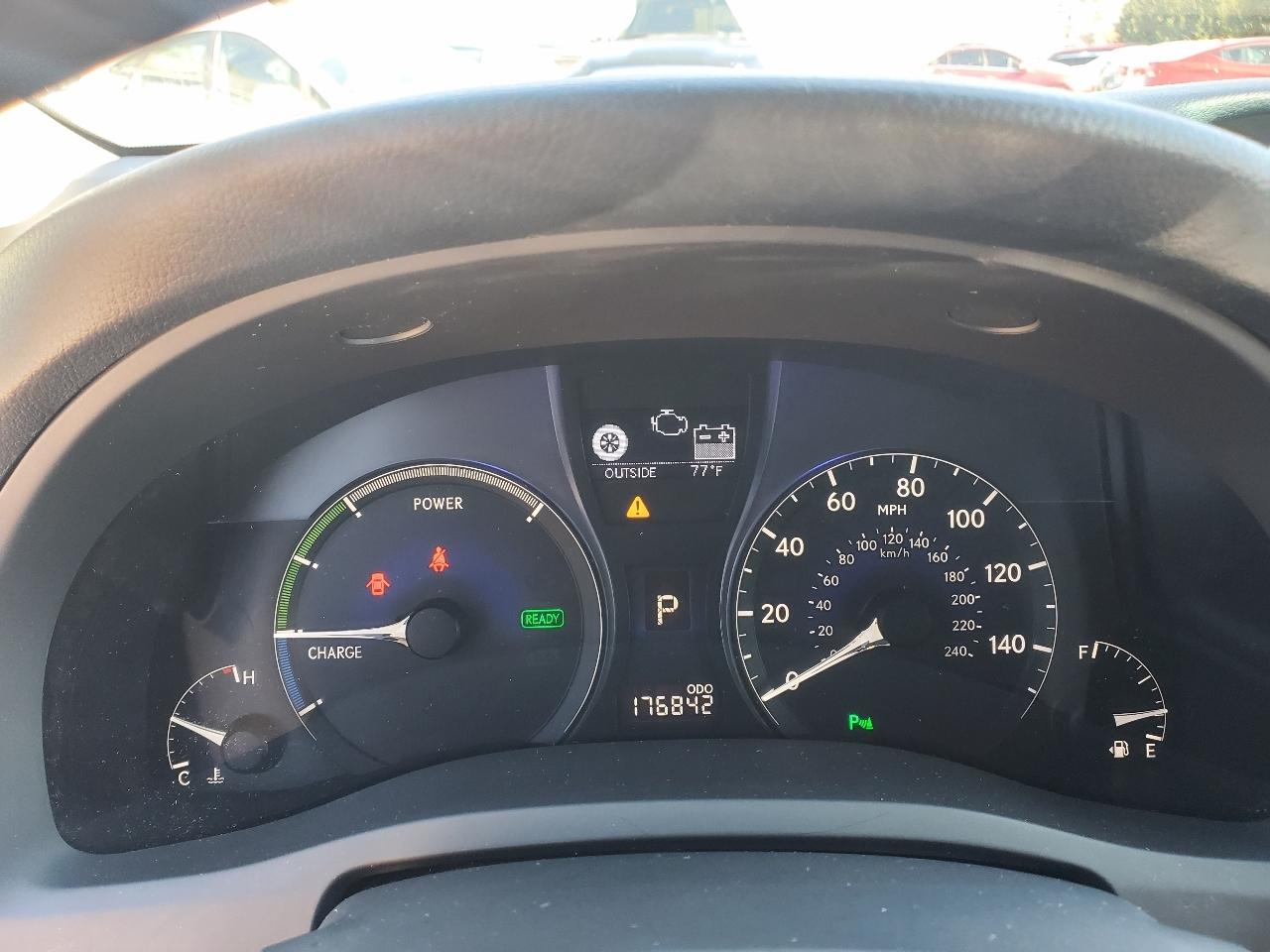 Lexus RX 450h FWD 2010