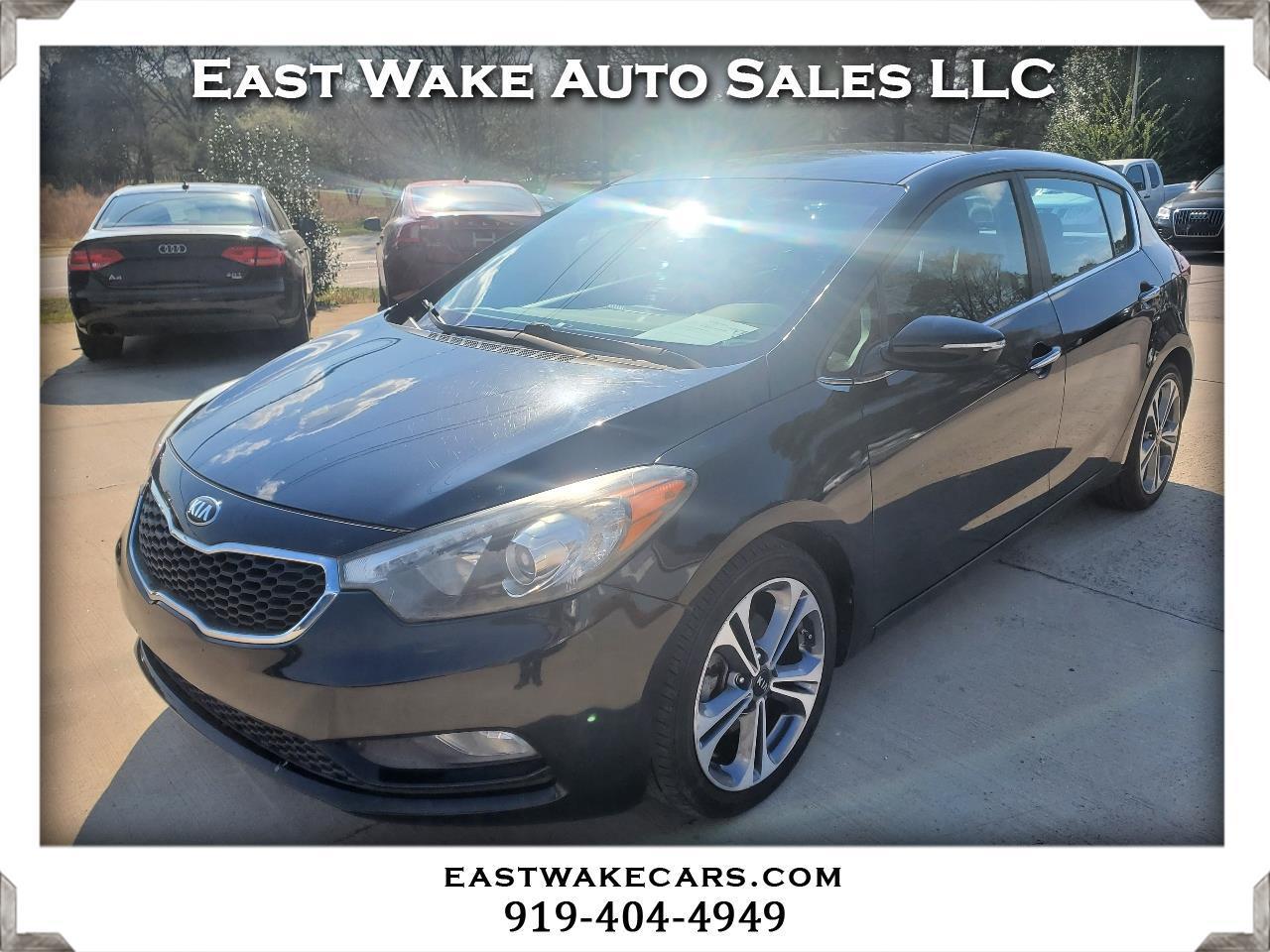 2016 Kia Forte 5-Door EX