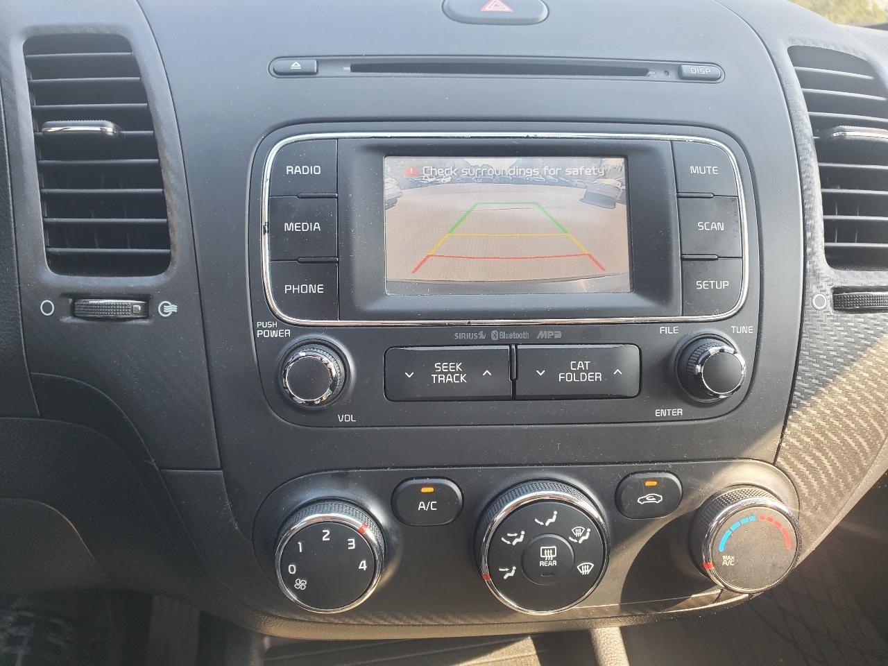 Kia Forte 5-Door EX 2016