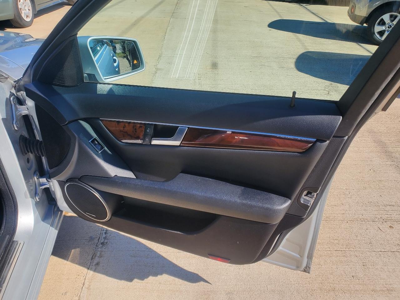 Mercedes-Benz C-Class C300 4MATIC Sport Sedan 2014