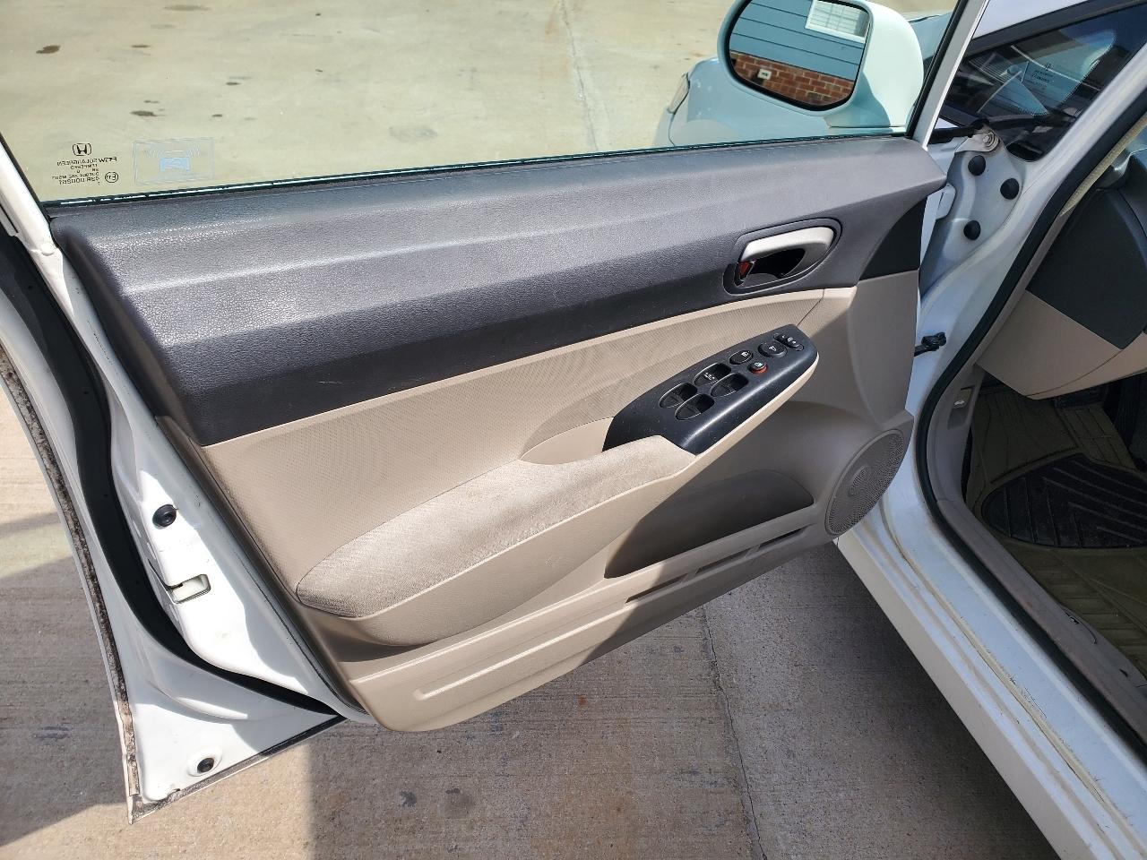 Honda Civic LX sedan 2010