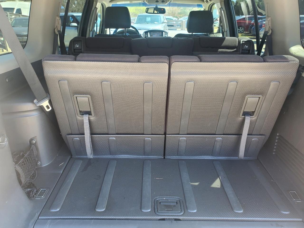 Nissan Pathfinder SE 4WD 2008