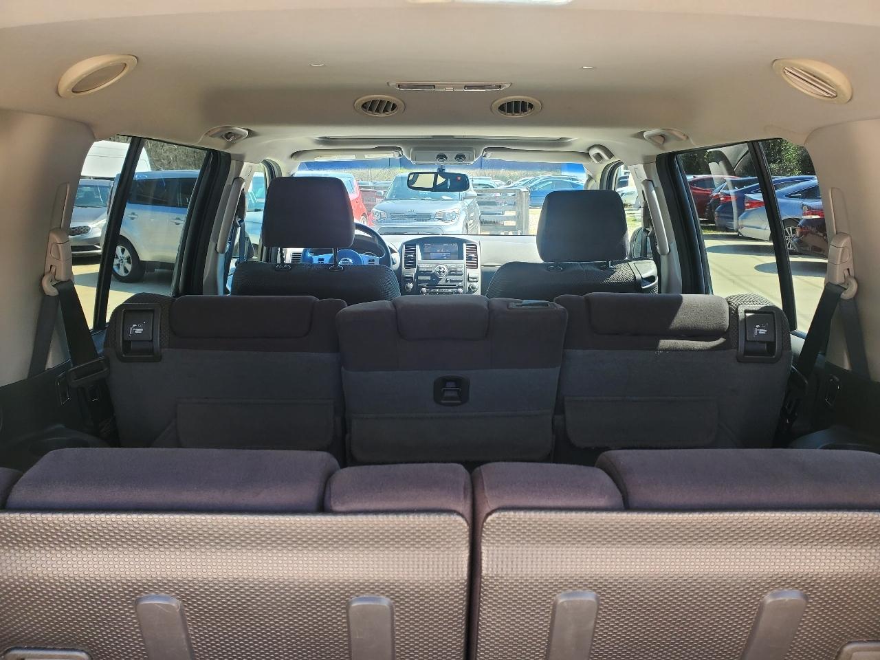 Nissan Pathfinder SE 4WD 2008