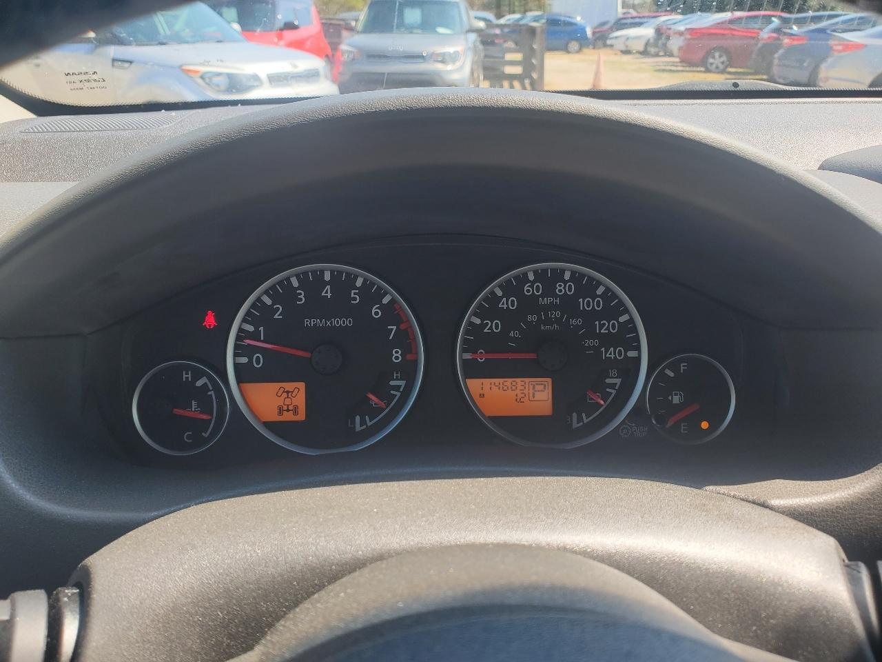 Nissan Pathfinder SE 4WD 2008