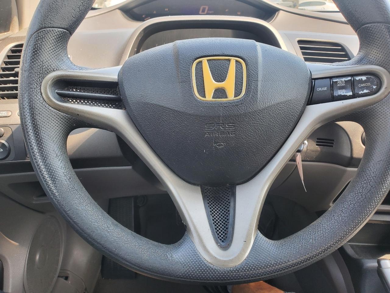 Honda Civic LX coupe 2011