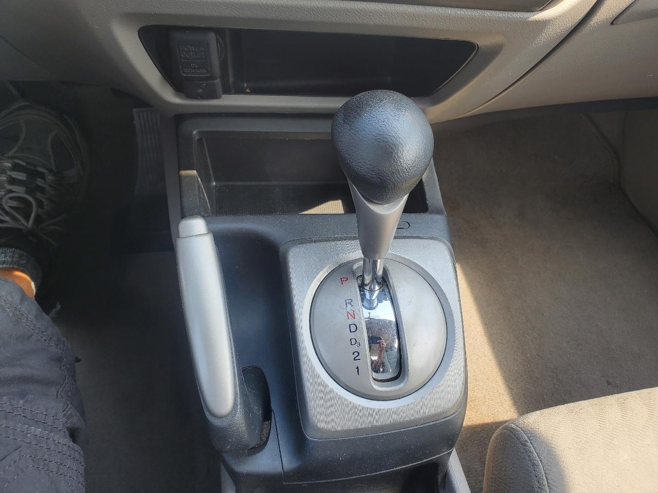 Honda Civic LX coupe 2011