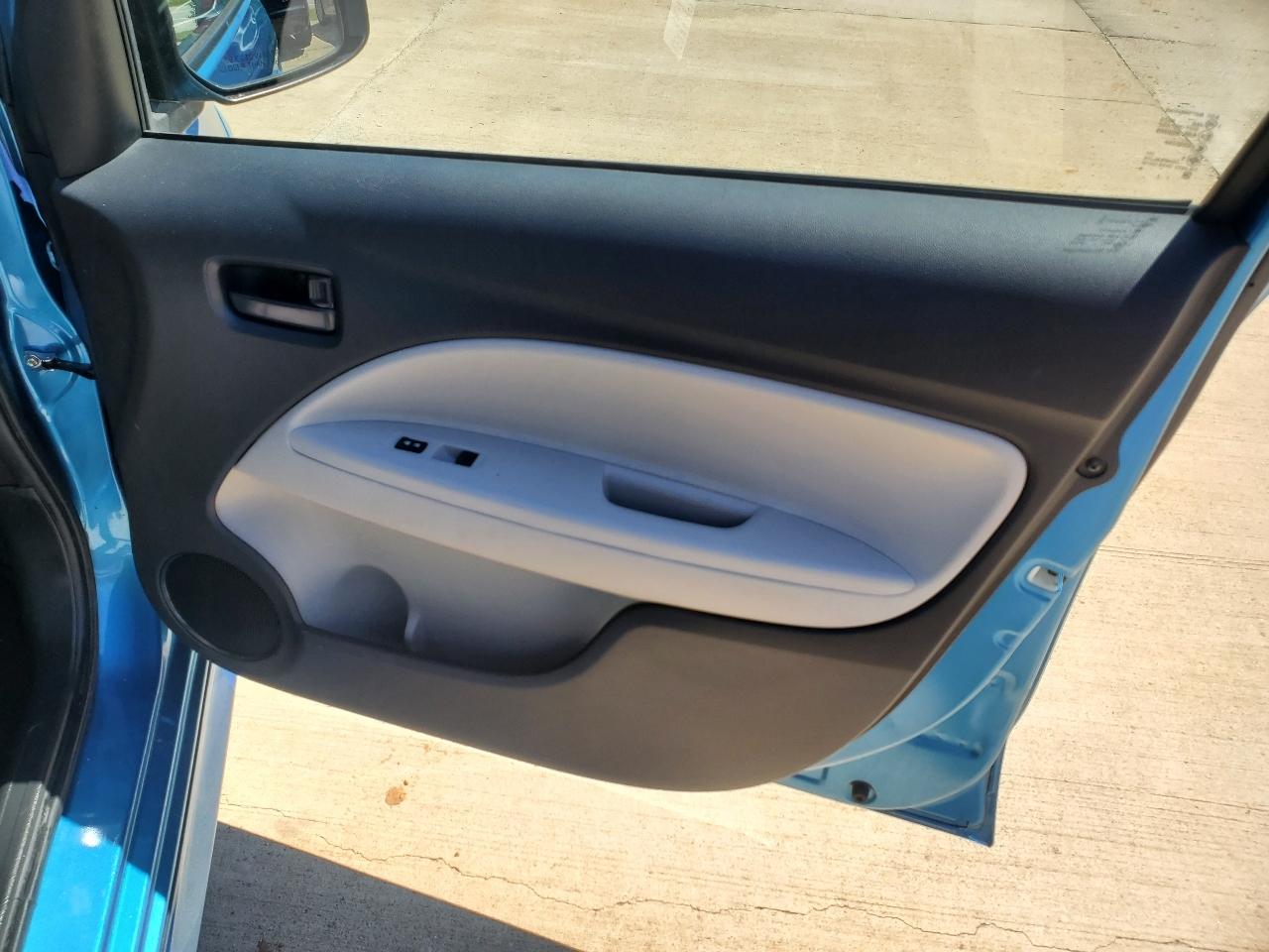 Mitsubishi Mirage G4 ES 4D Sedan at 2018