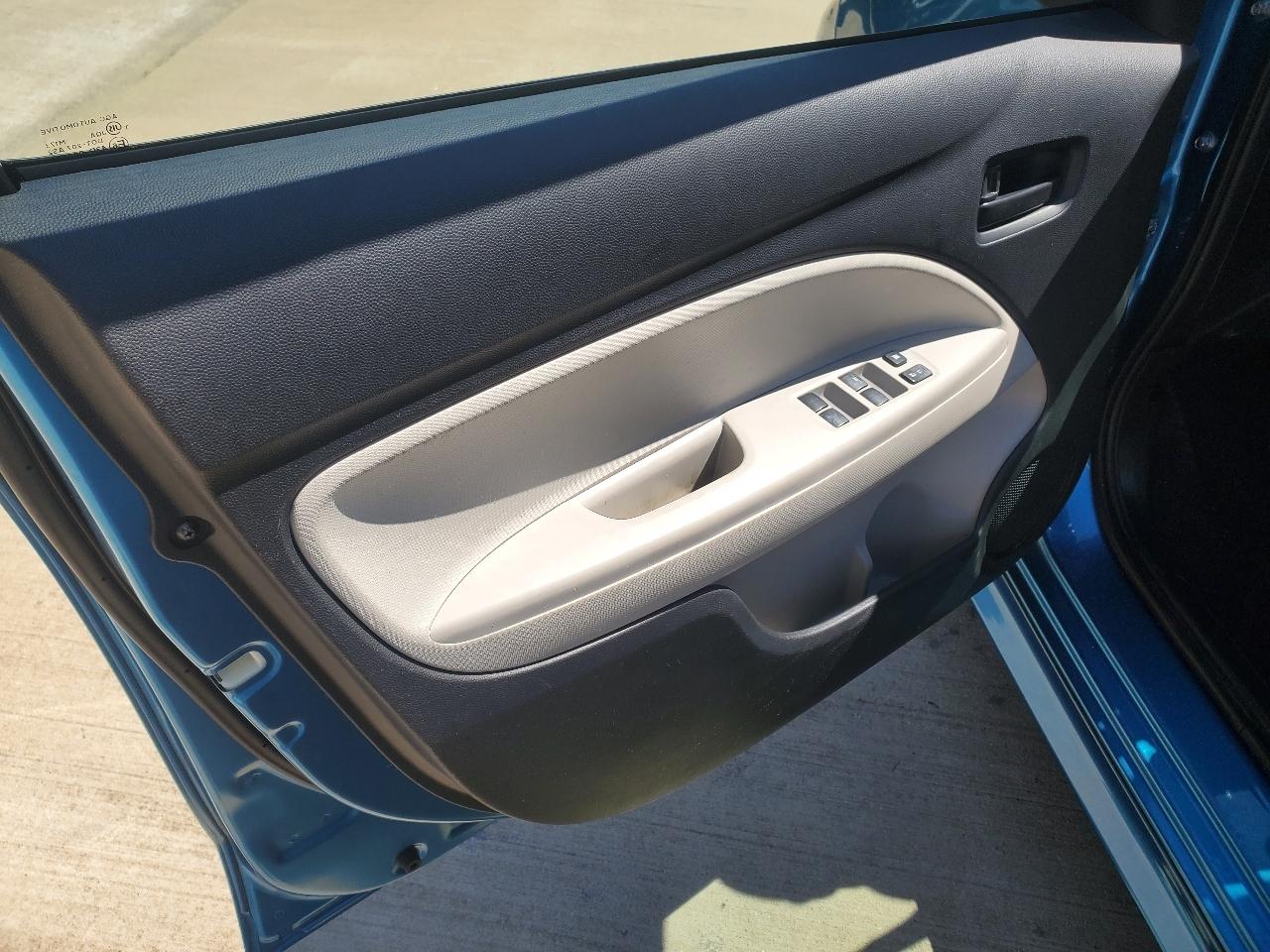 Mitsubishi Mirage G4 ES 4D Sedan at 2018