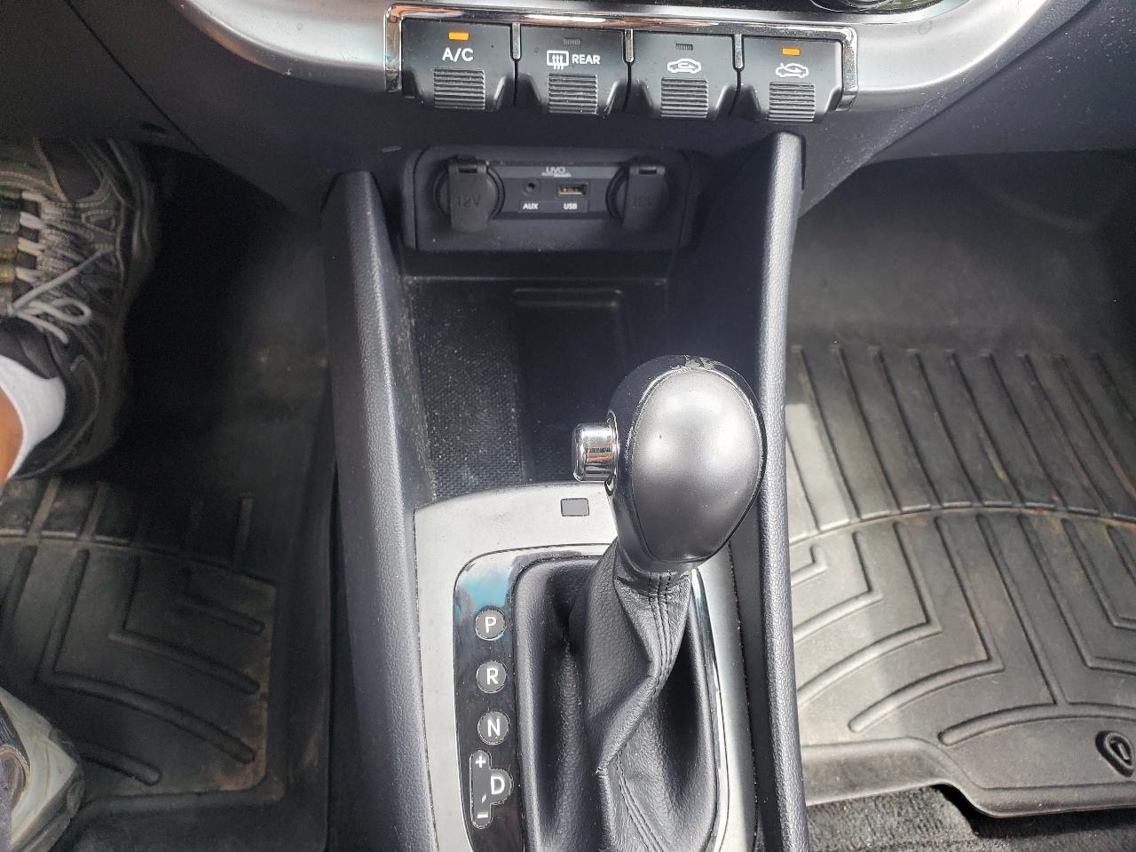 Kia Rio5 EX 2013