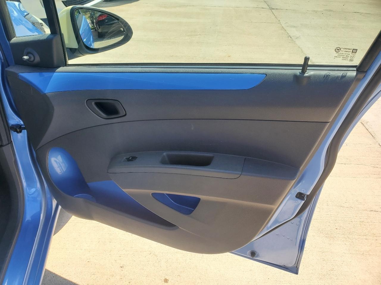 Chevrolet Spark LS Manual 2013