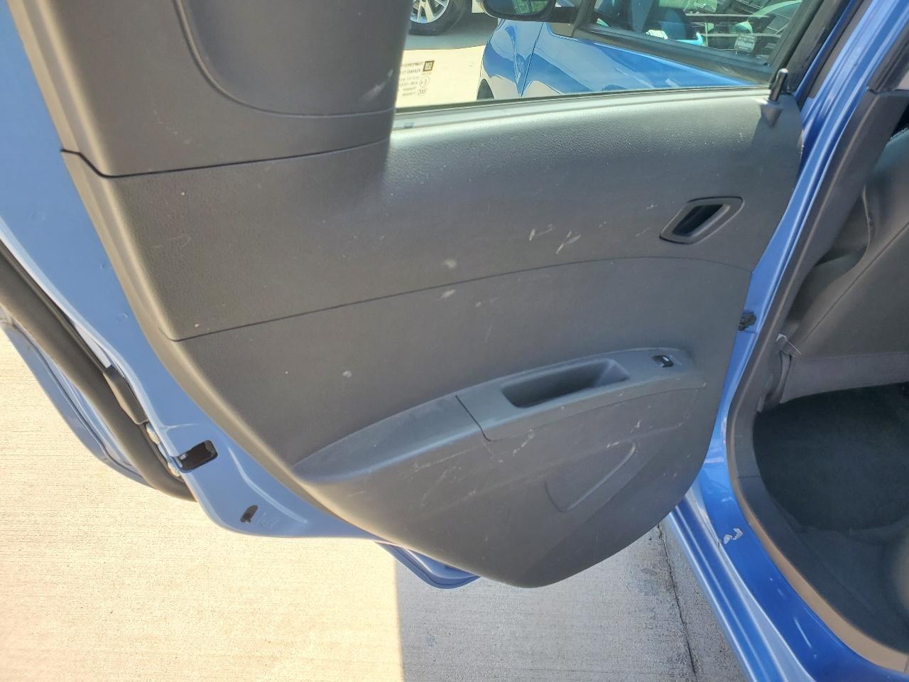 Chevrolet Spark LS Manual 2013