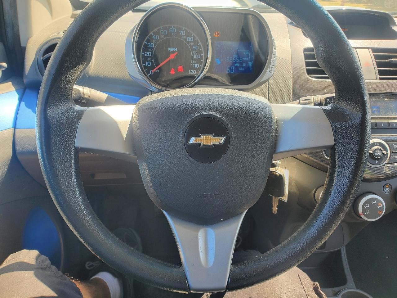 Chevrolet Spark LS Manual 2013