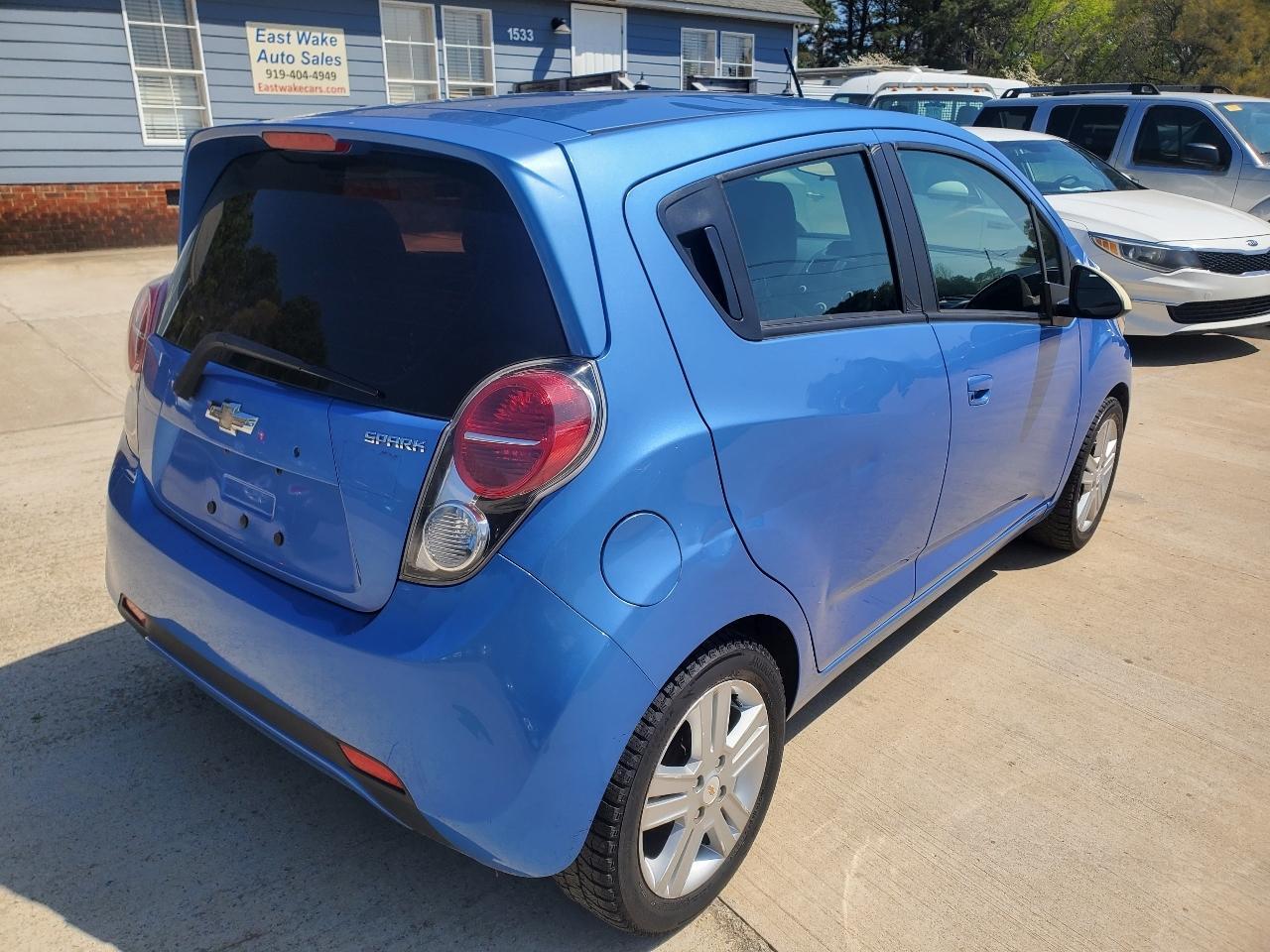Chevrolet Spark LS Manual 2013