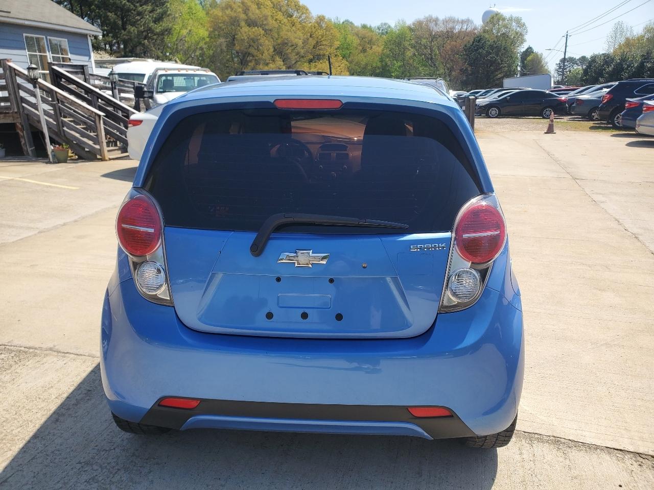 Chevrolet Spark LS Manual 2013
