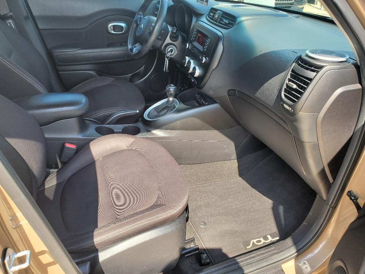 Kia Soul LX 4D Wagon at 2016