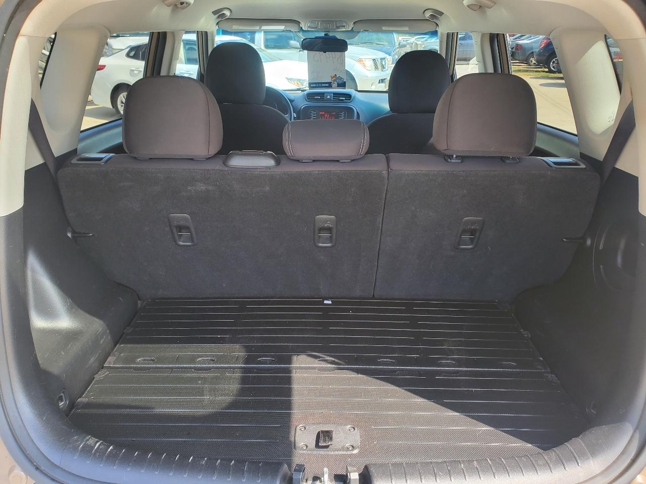 Kia Soul LX 4D Wagon at 2016