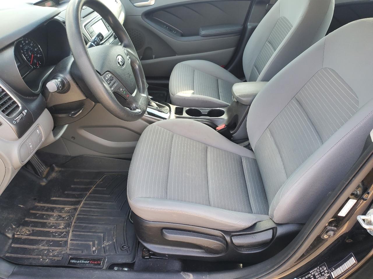 Kia Forte LX 4D Sedan 2017