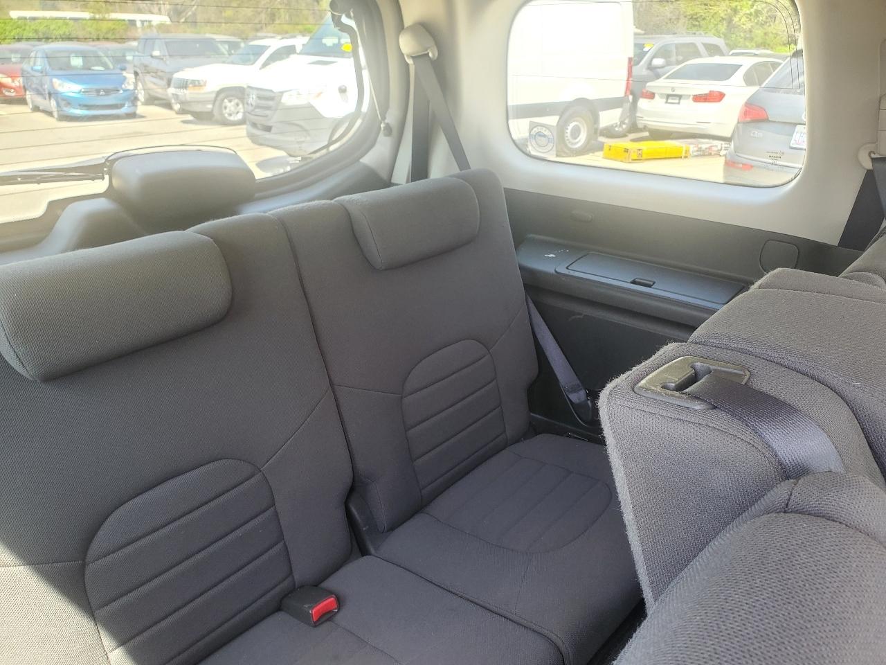 Nissan Pathfinder LE 2WD 2005