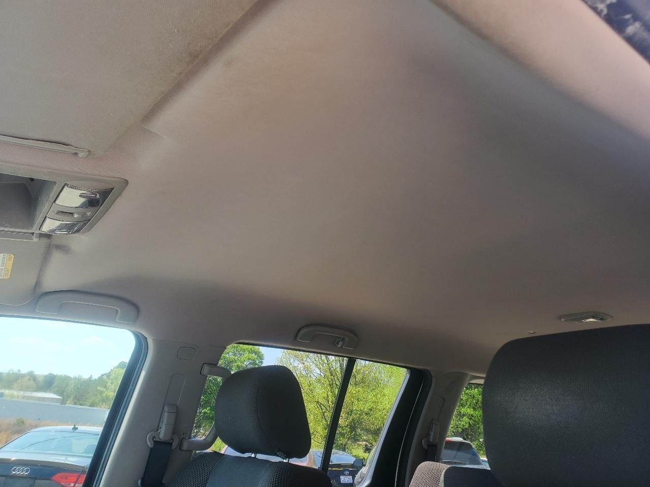 Nissan Pathfinder LE 2WD 2005