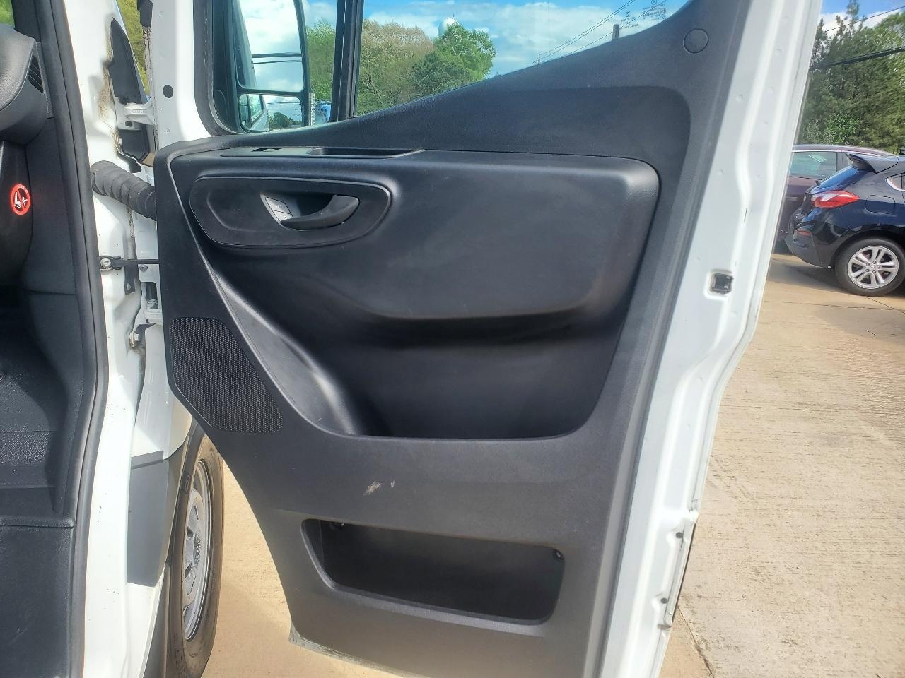 Mercedes-Benz Sprinter 1500 144-in. WB 2022