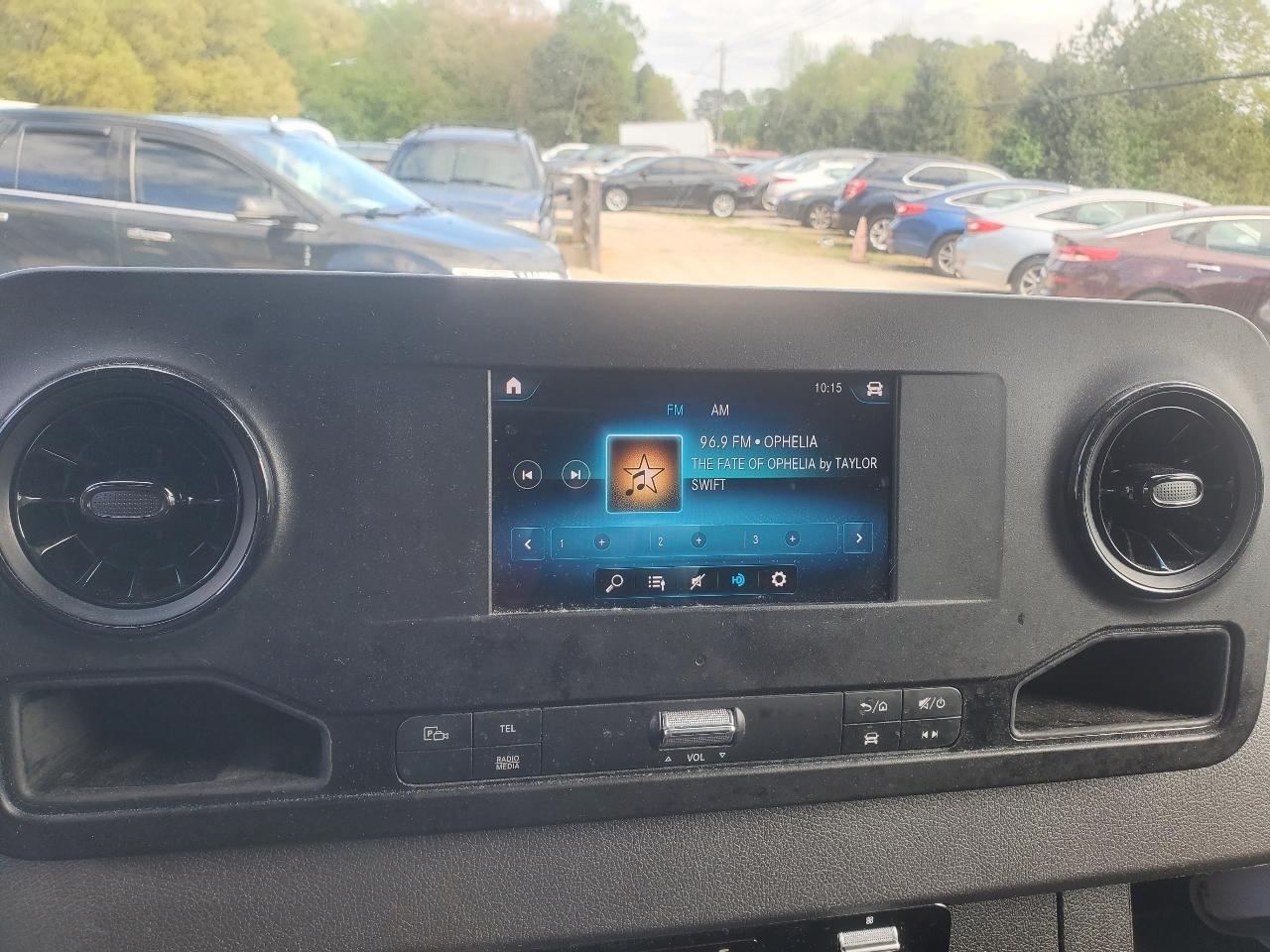 Mercedes-Benz Sprinter 1500 144-in. WB 2022