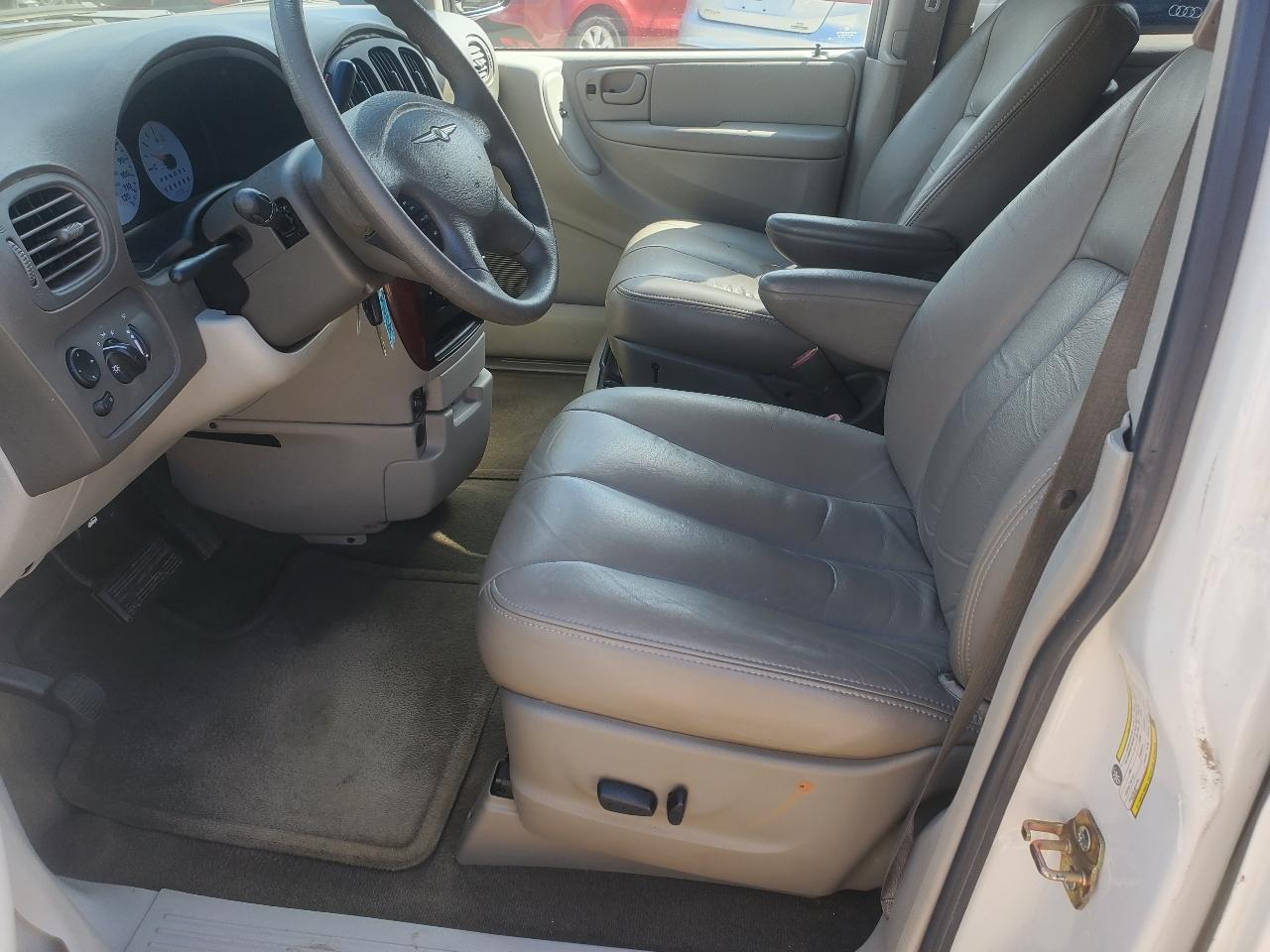 Chrysler Town & Country Limited 2006