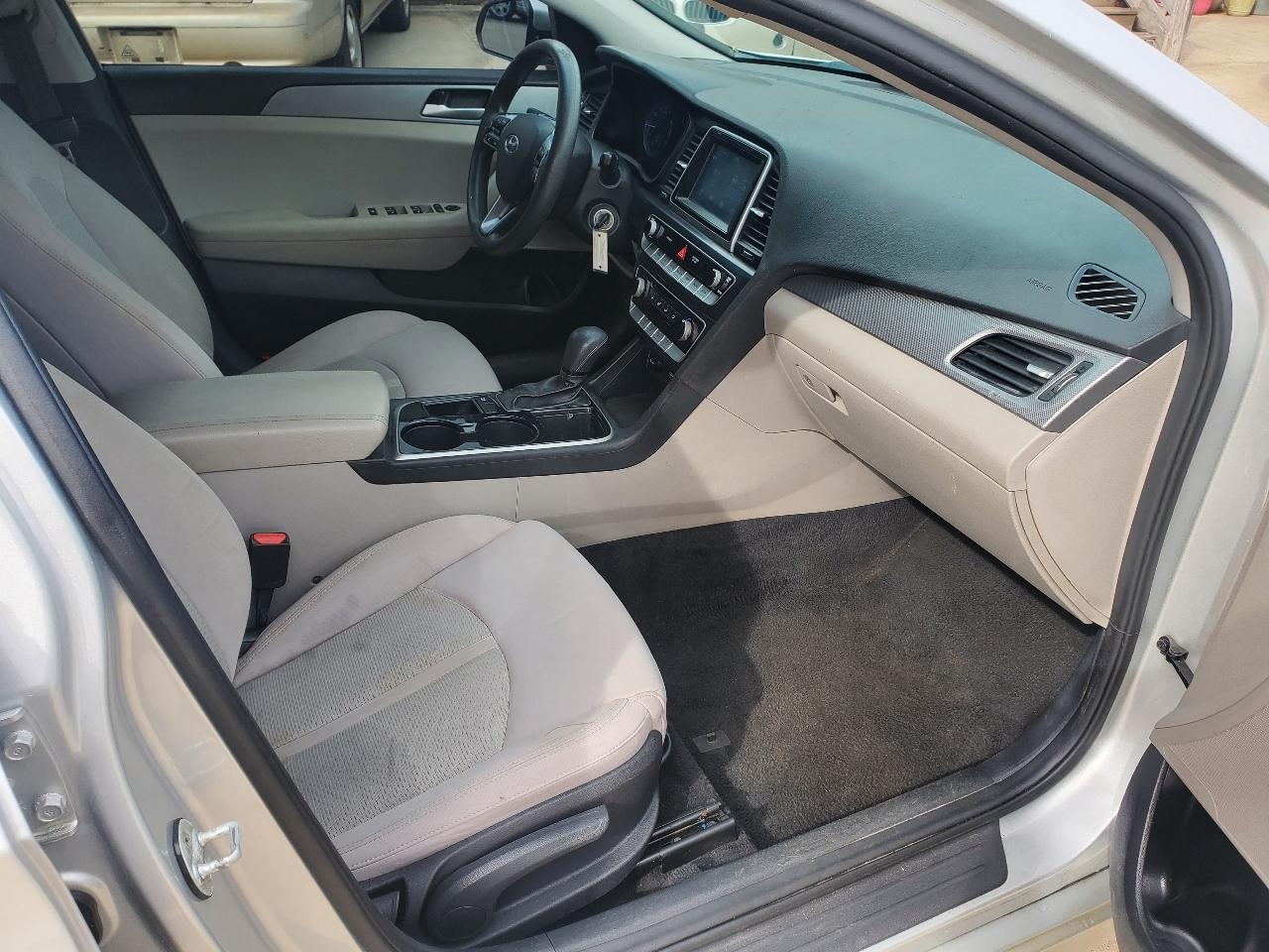 Hyundai Sonata SE 2018