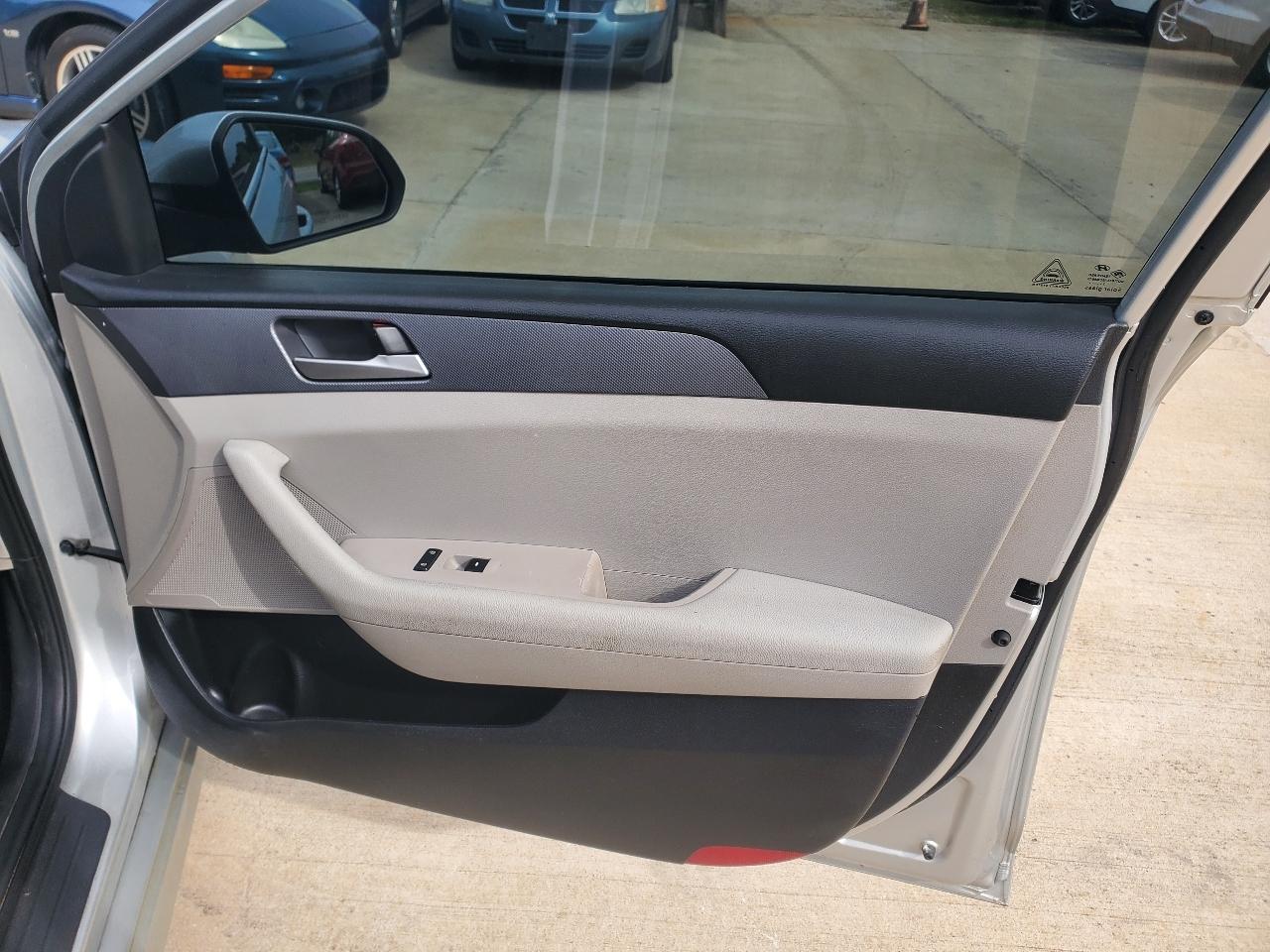 Hyundai Sonata SE 2018