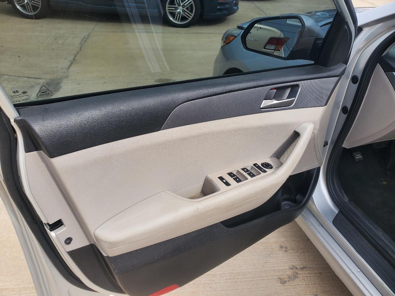 Hyundai Sonata SE 2018