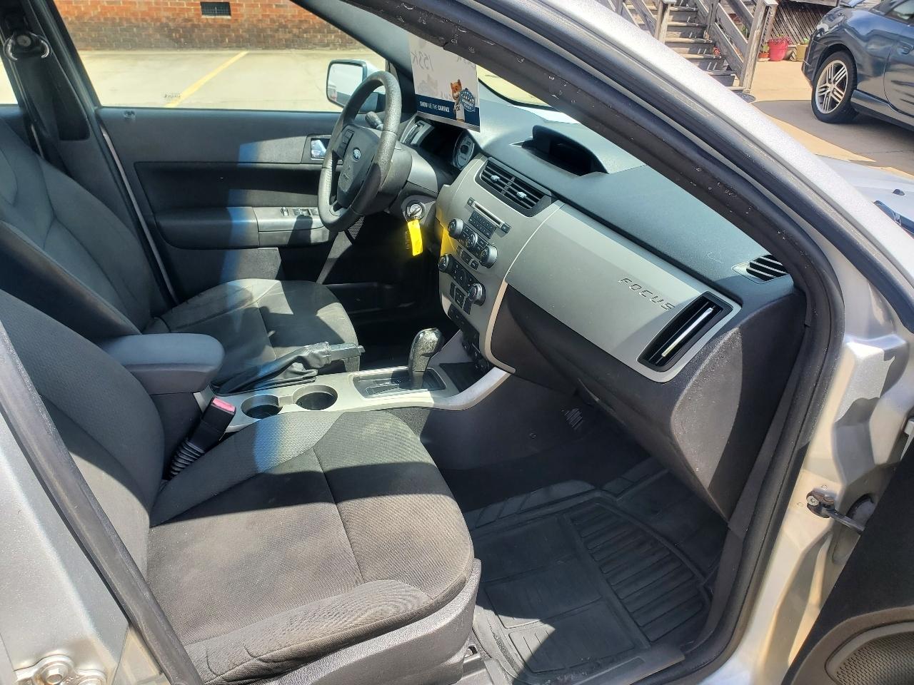 Ford Focus SES Sedan 2009