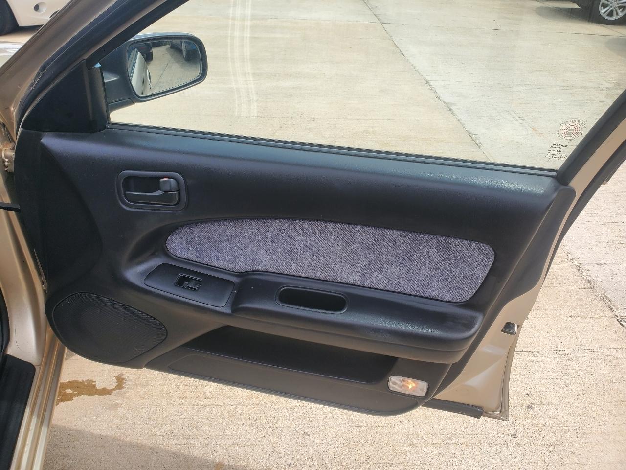 Nissan Maxima GLE 1998