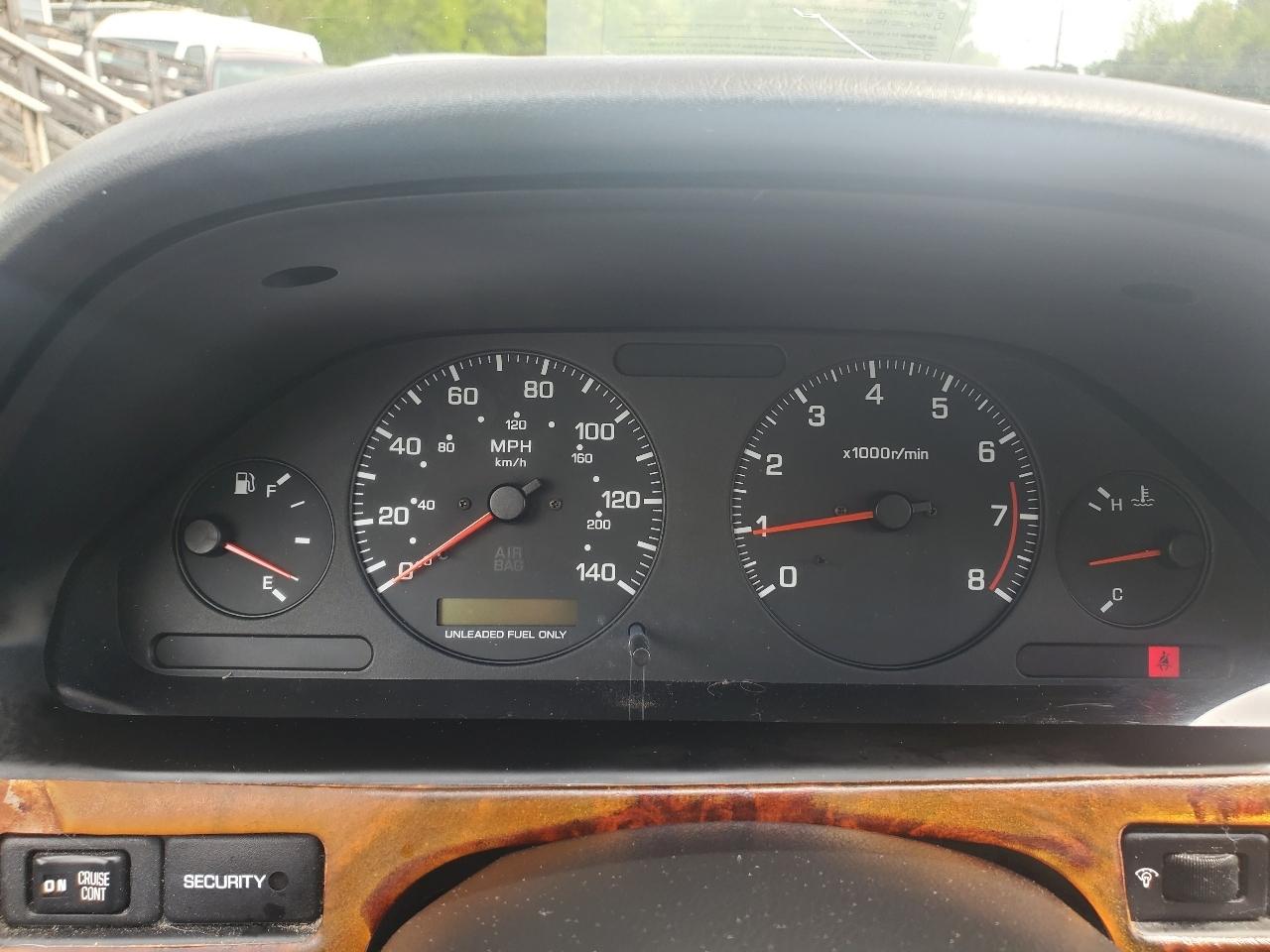 Nissan Maxima GLE 1998