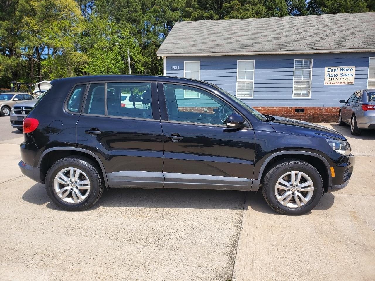 Volkswagen Tiguan 2.0T S FWD 2014