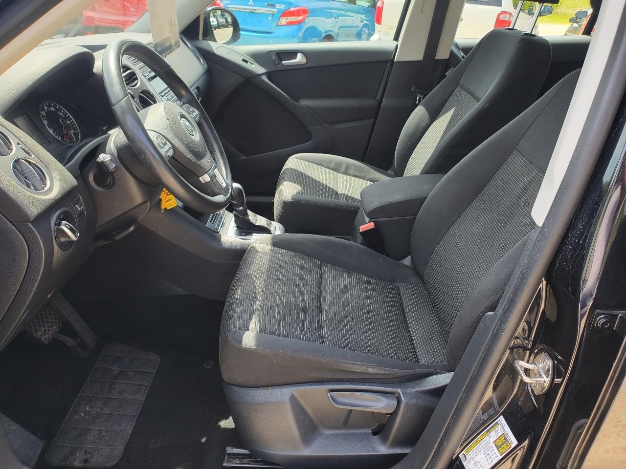 Volkswagen Tiguan 2.0T S FWD 2014