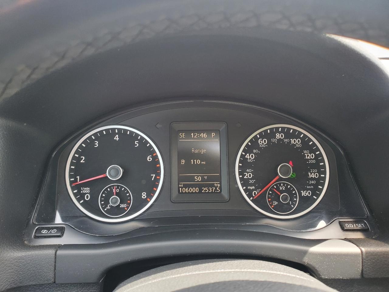 Volkswagen Tiguan 2.0T S FWD 2014