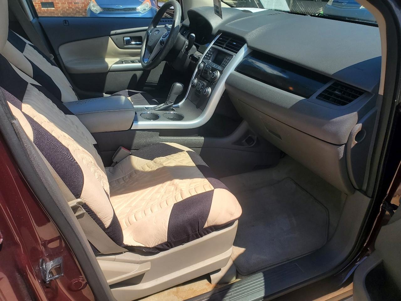 Ford Edge SE FWD 2011