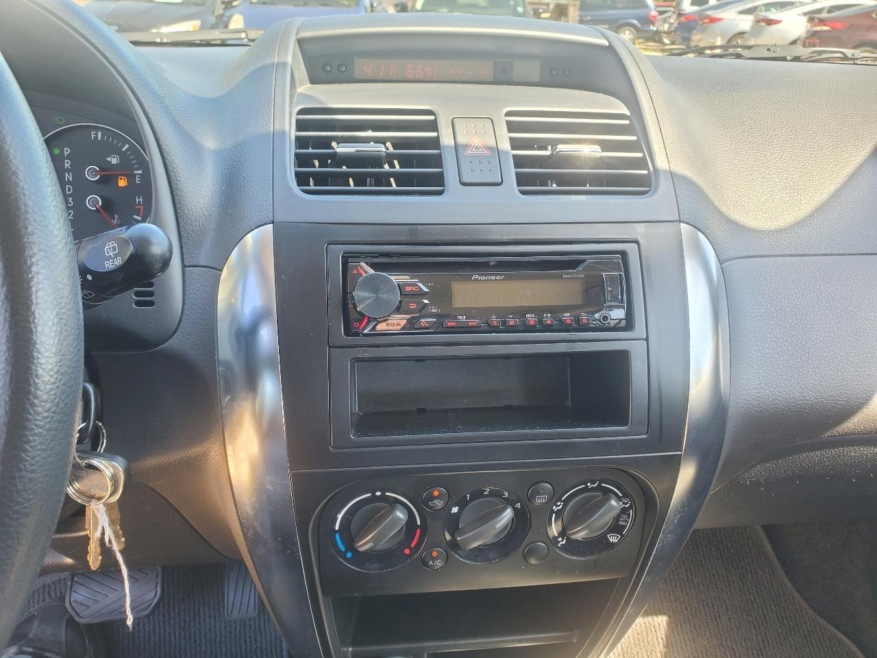 Suzuki SX4 Crossover Convenience AWD 2007