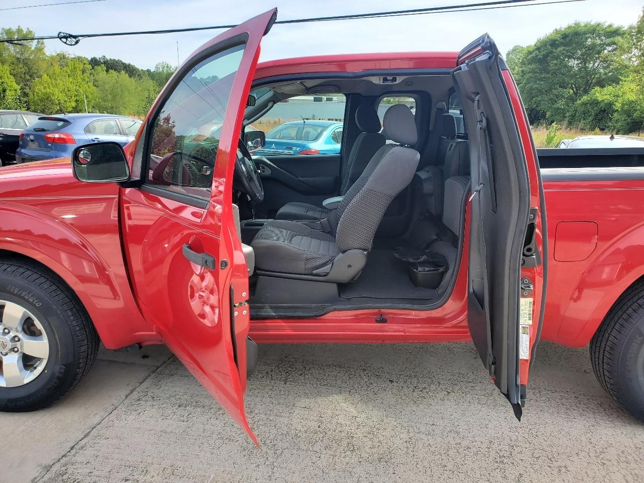 Nissan Frontier SE King Cab V6 2WD 2009