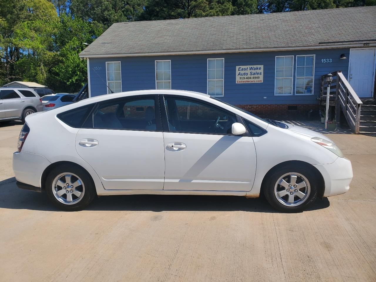 Toyota Prius 4-Door Liftback 2004