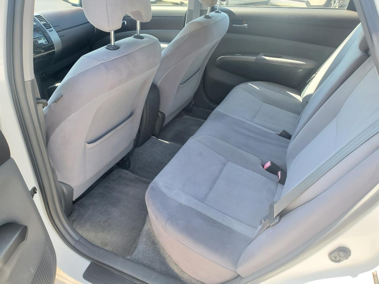 Toyota Prius 4-Door Liftback 2004