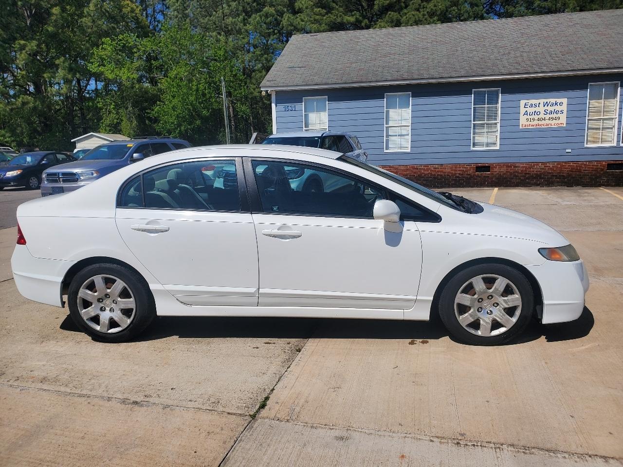 Honda Civic LX Sedan AT 2010