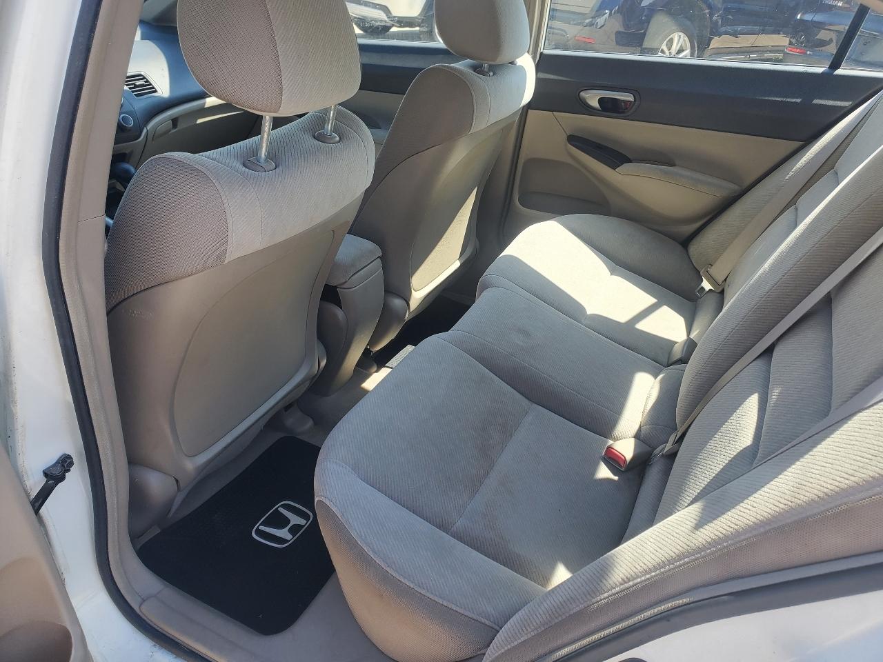 Honda Civic LX Sedan AT 2010