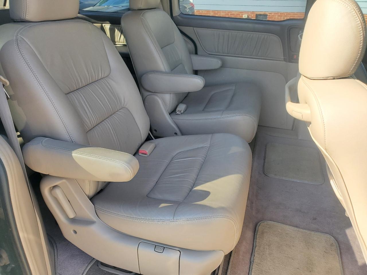 Honda Odyssey EX w/ Leather 2003