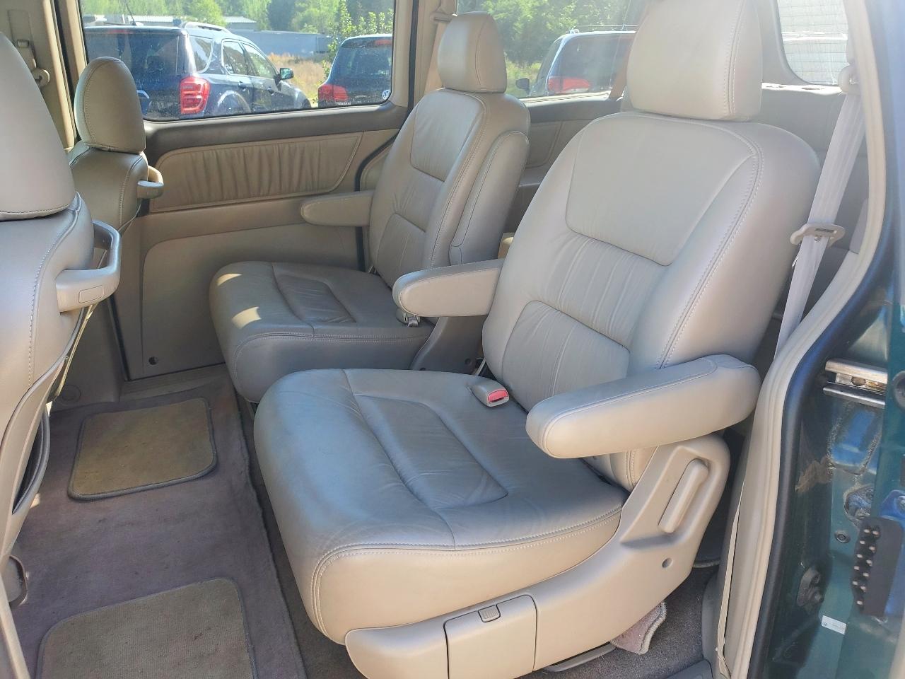 Honda Odyssey EX w/ Leather 2003
