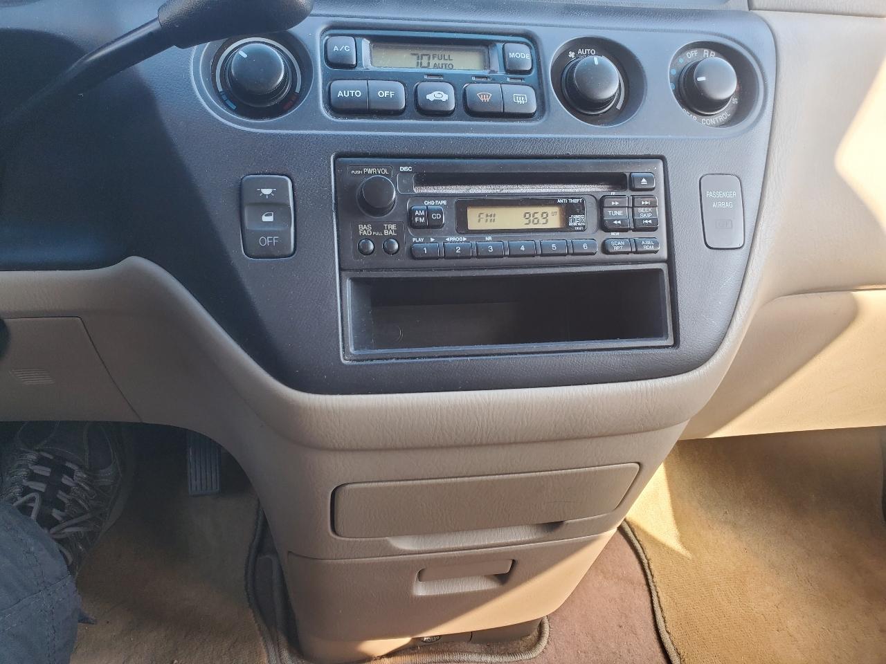 Honda Odyssey EX w/ Leather 2003