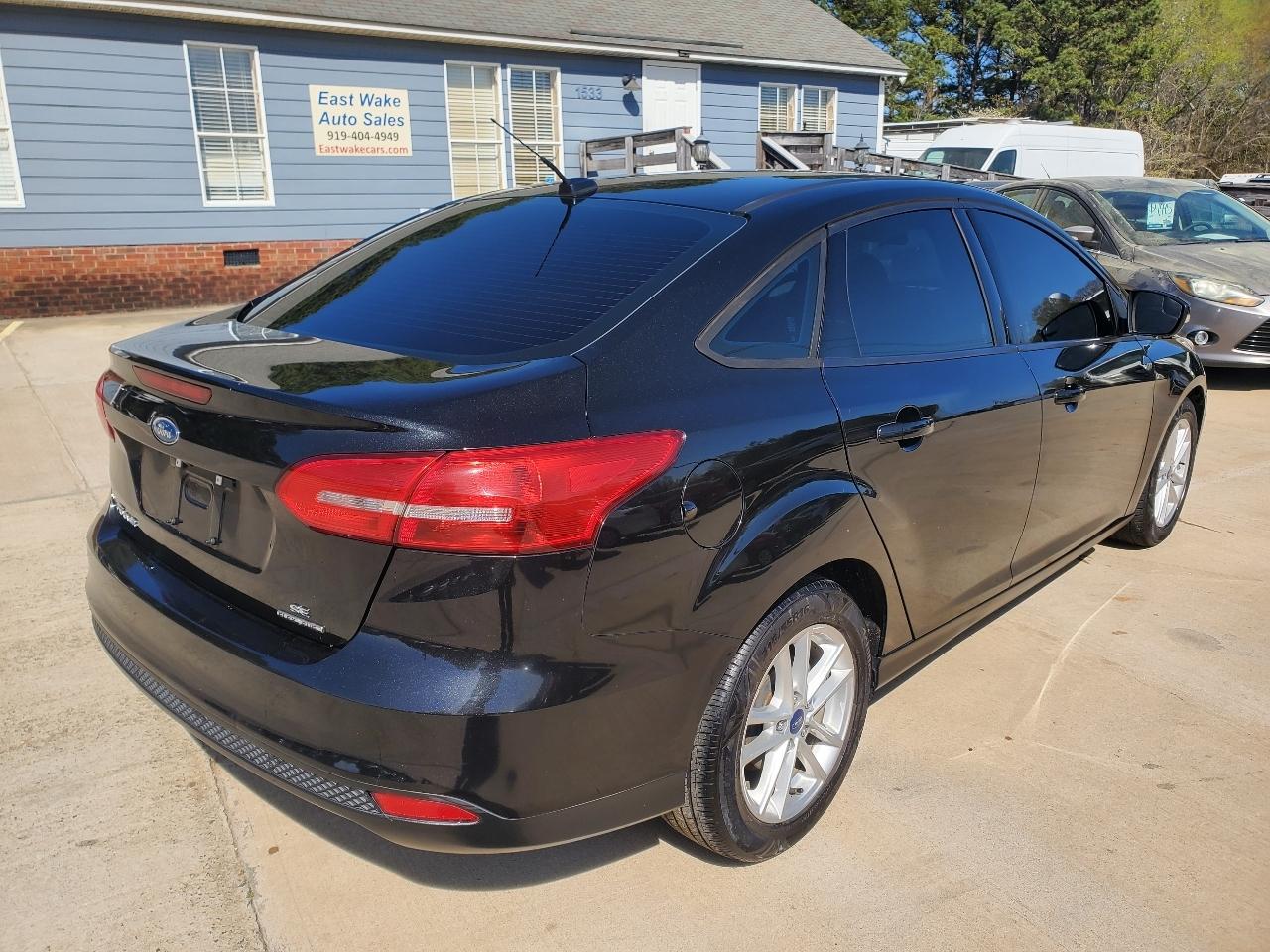 Ford Focus SE Sedan 2015