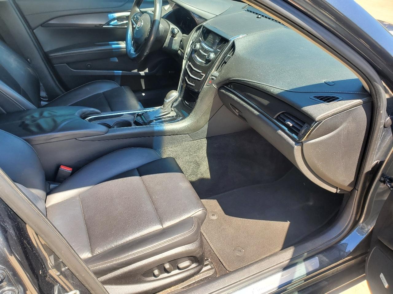 Cadillac ATS 2.5L Standard RWD 2014