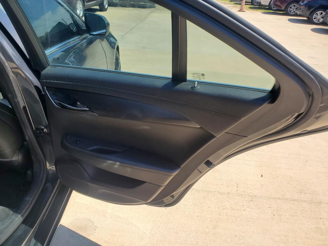 Cadillac ATS 2.5L Standard RWD 2014