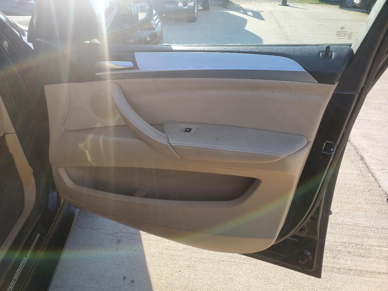 BMW X5 xDrive35i 2012