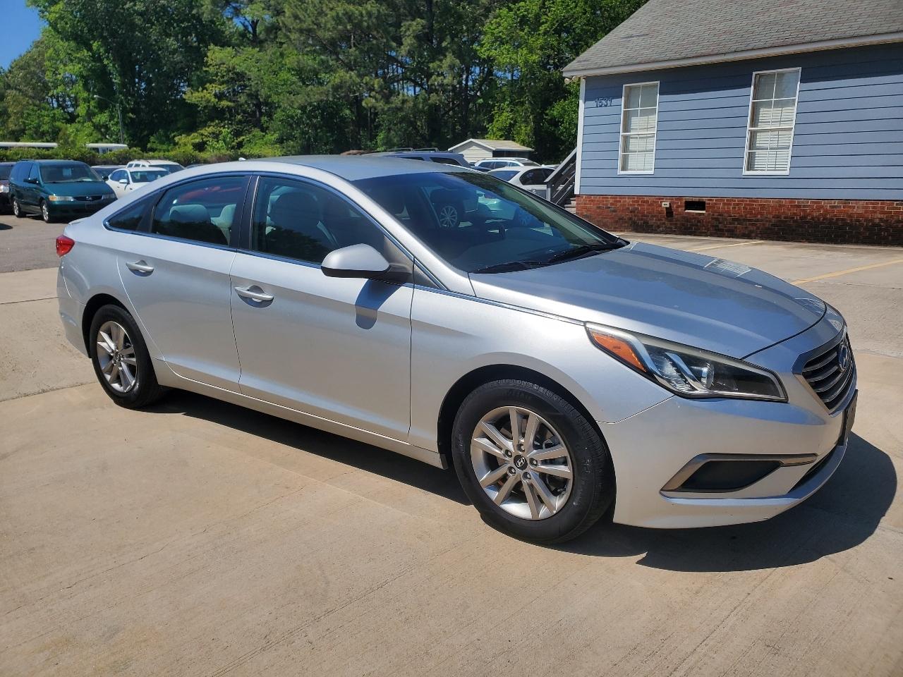 Hyundai Sonata SE 2016